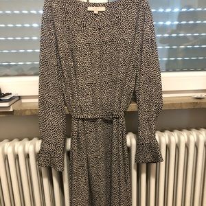 Loft plus dress size 18, knee length, barely worn
